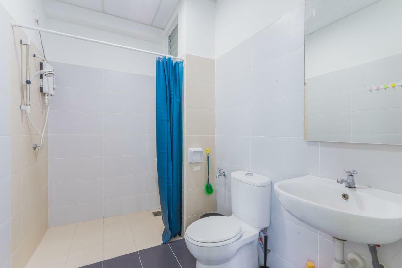Shawn's Akademic Sky View B#11-27 Apartment Johor Bahru